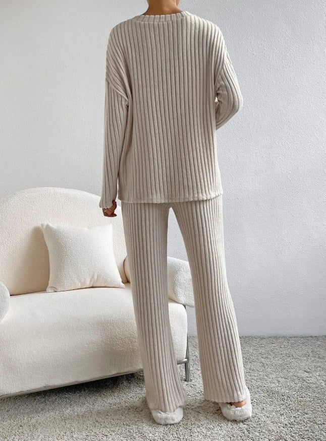 Casual 2-Piece Loungewear Set - TechShed