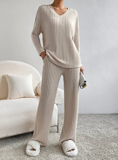 Casual 2-Piece Loungewear Set - TechShed