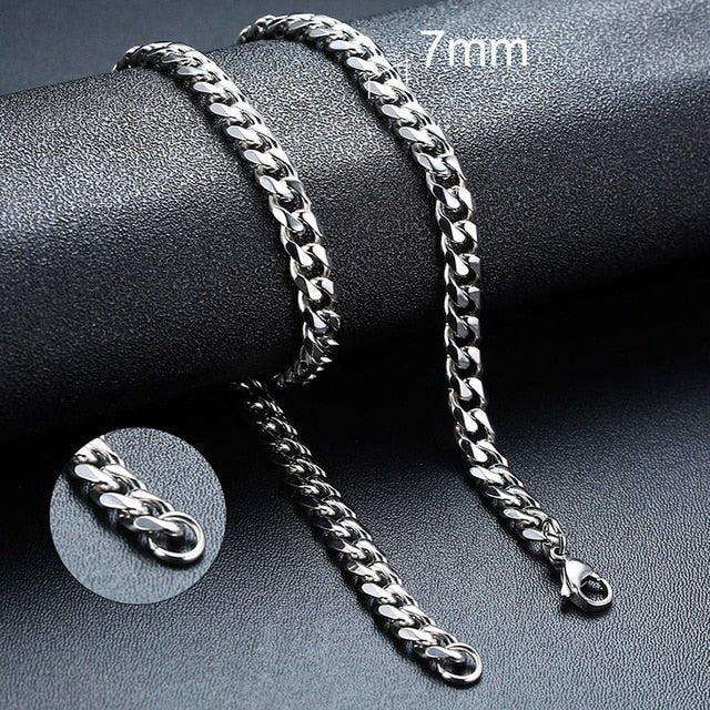 Twisted Rope Figaro Necklaces - TechShed